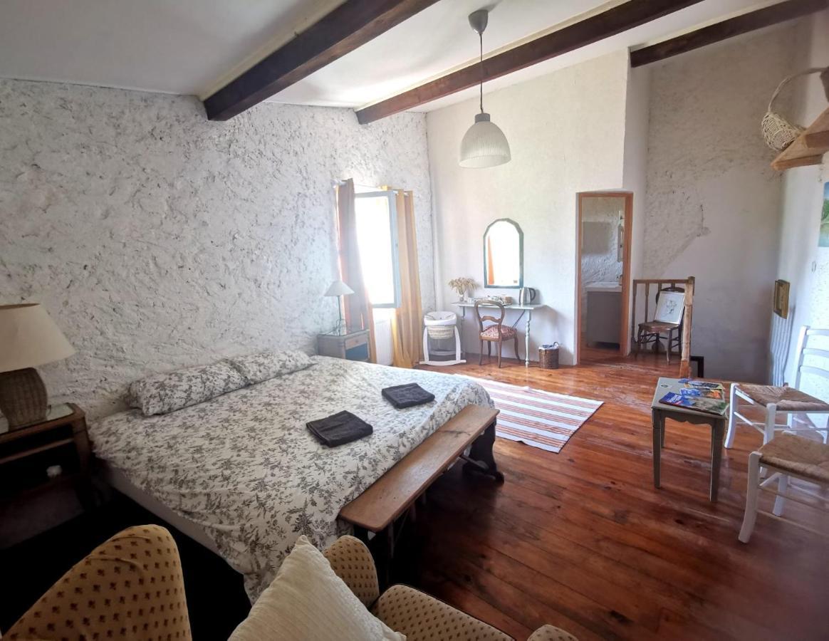 Chambre De Charme Cavanac Exterior photo
